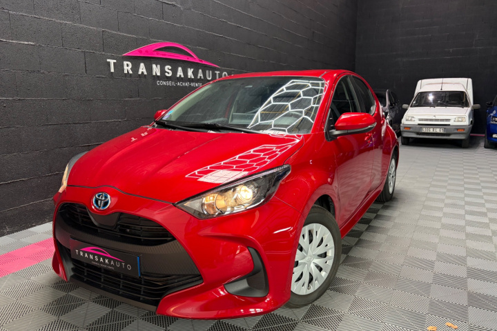 TOYOTA YARIS HYBRIDE MY22