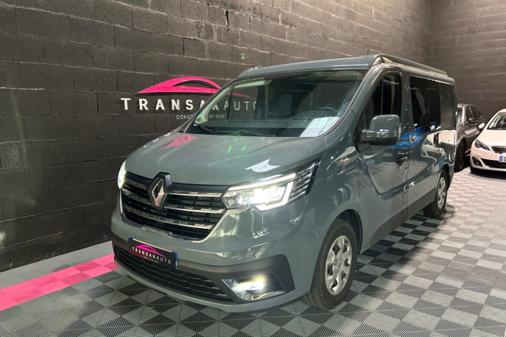 RENAULT TRAFIC CABINE APPROFONDIE