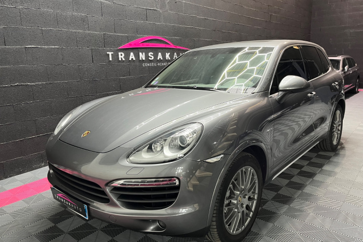 PORSCHE CAYENNE