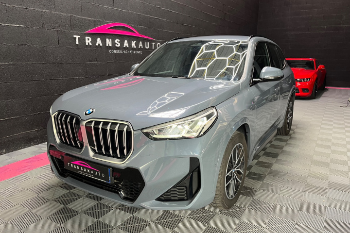 BMW X1 U11