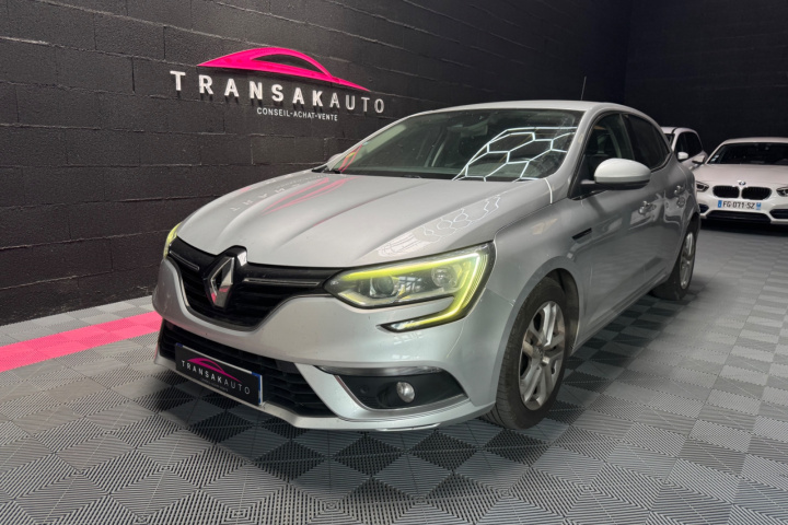 RENAULT MEGANE IV BERLINE BUSINESS