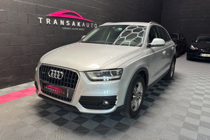 AUDI Q3