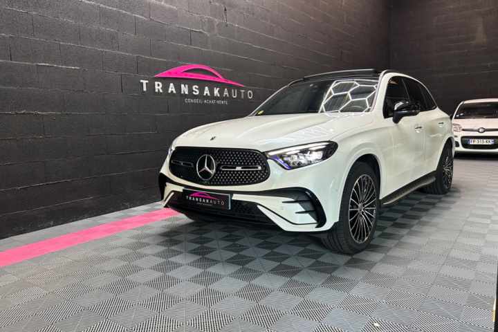 MERCEDES GLC